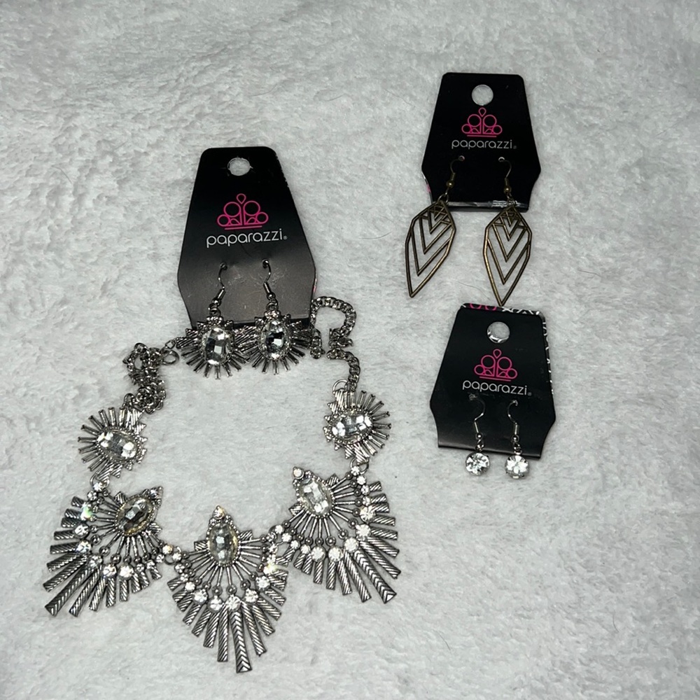 Paparazzi Necklace/Earring Bundle